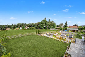 Gardens- click for photo gallery